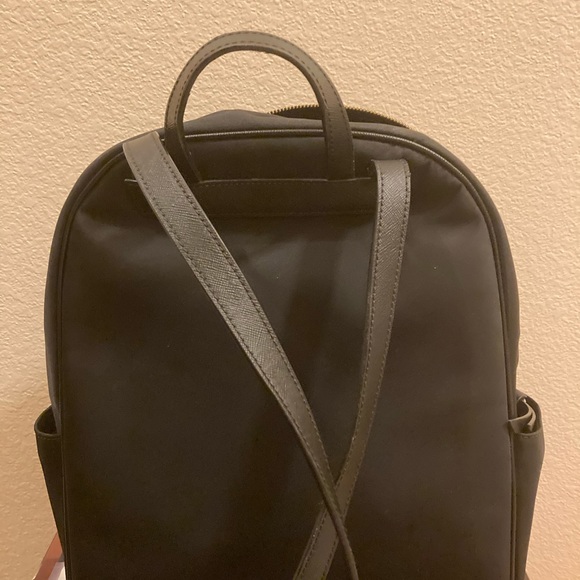 Brand New “without tags” Black and Gold Kate Spade backpack. Excellent condition - Picture 3 of 4